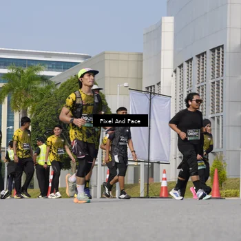 Runner Photo 6504801