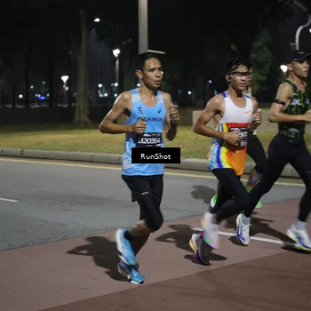 Runner Photo 6504815