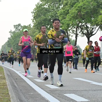 Runner Photo 6504845