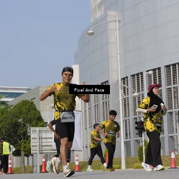 Runner Photo 6504906