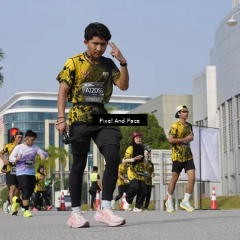 Runner Photo 6504910