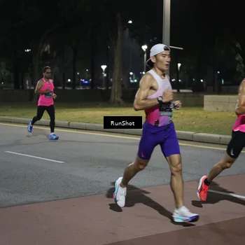 Runner Photo 6504931