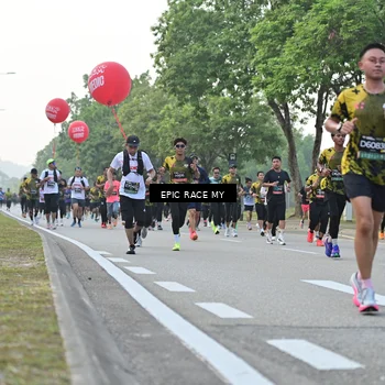 Runner Photo 6505011