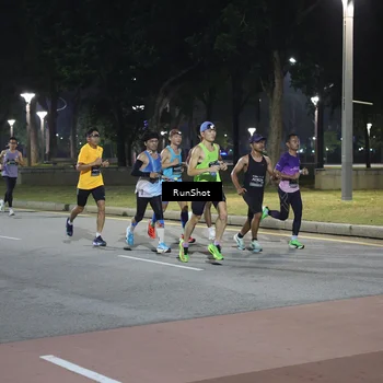 Runner Photo 6505044