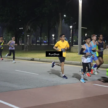 Runner Photo 6505089