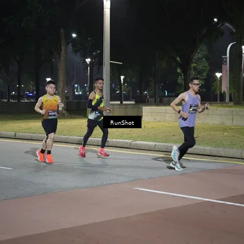 Runner Photo 6505192