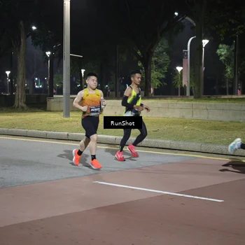 Runner Photo 6505240