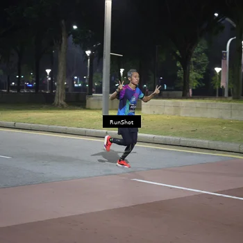 Runner Photo 6505352