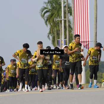 Runner Photo 6505451