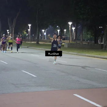 Runner Photo 6505485