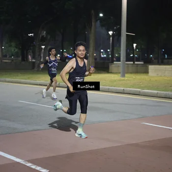 Runner Photo 6505543