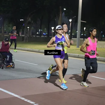 Runner Photo 6505707