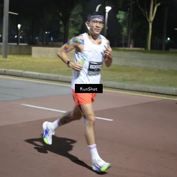 Runner Photo 6505895