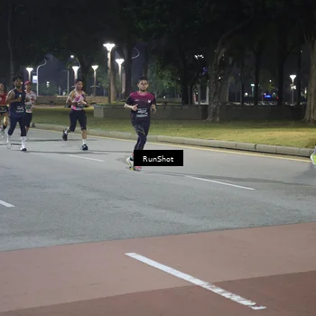 Runner Photo 6506032