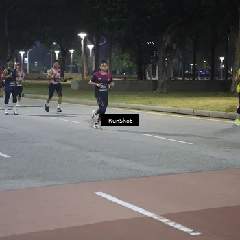 Runner Photo 6506041