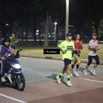 Runner Photo 6506210