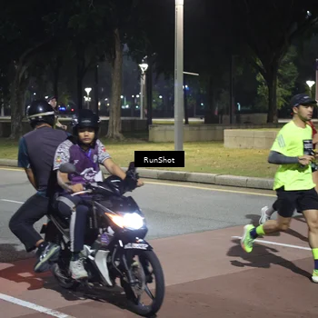 Runner Photo 6506240