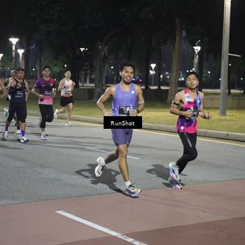 Runner Photo 6506396