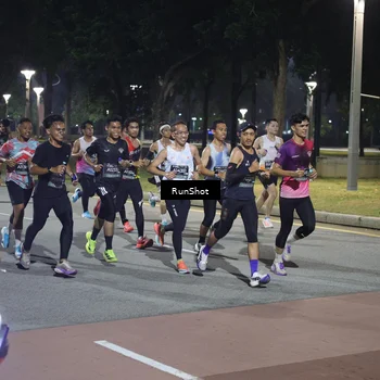 Runner Photo 6506426