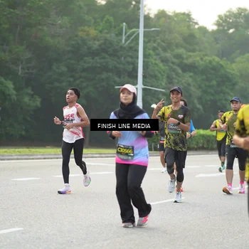 Runner Photo 6506447