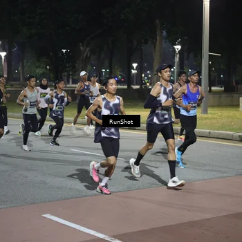 Runner Photo 6506521