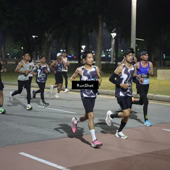 Runner Photo 6506530