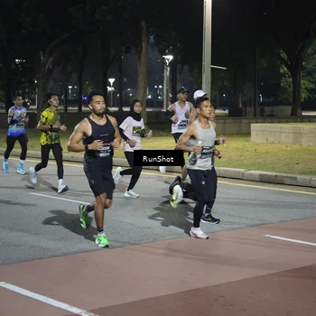 Runner Photo 6506595