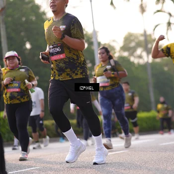 Runner Photo 6506655