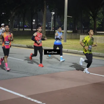 Runner Photo 6506671