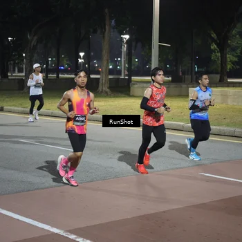 Runner Photo 6506685