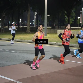Runner Photo 6506699
