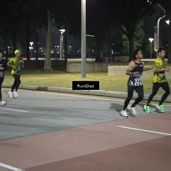 Runner Photo 6506893