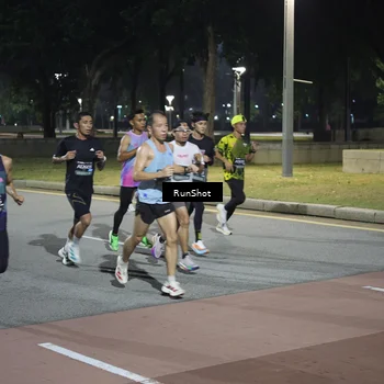 Runner Photo 6506915