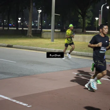 Runner Photo 6506995