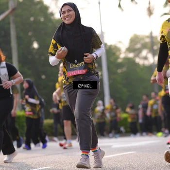 Runner Photo 6507004