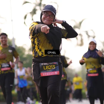Runner Photo 6507019