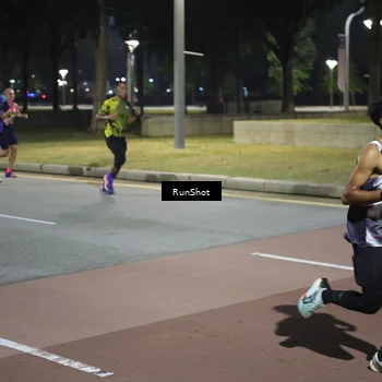 Runner Photo 6507088
