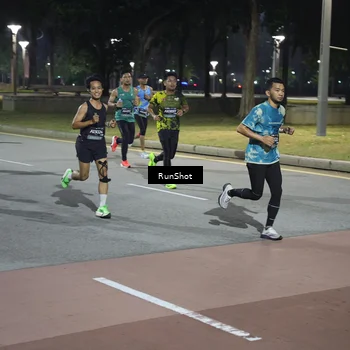 Runner Photo 6507160