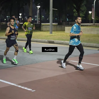 Runner Photo 6507167