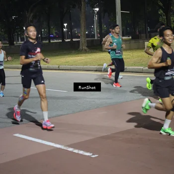 Runner Photo 6507195