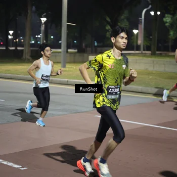 Runner Photo 6507247