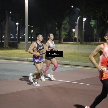 Runner Photo 6507400
