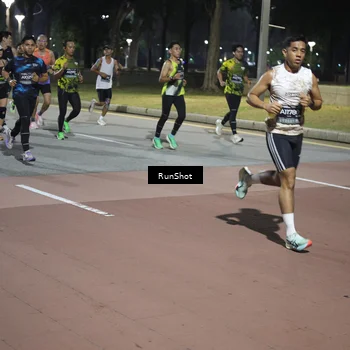 Runner Photo 6507533