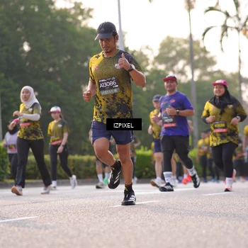 Runner Photo 6507586