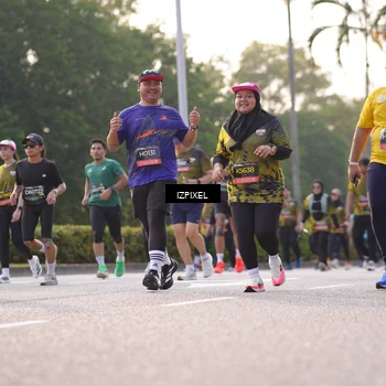 Runner Photo 6507594
