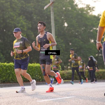 Runner Photo 6507668