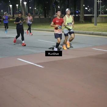 Runner Photo 6507670