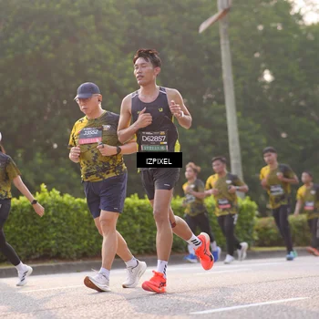 Runner Photo 6507687