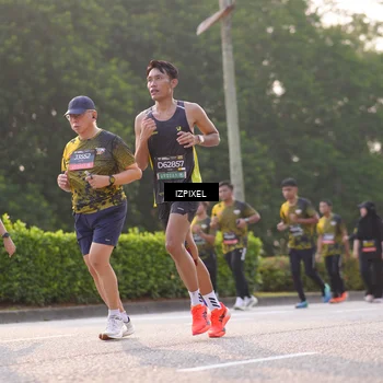 Runner Photo 6507709
