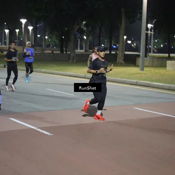 Runner Photo 6507764